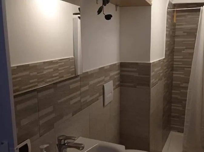 L' Altra Casa * בארי